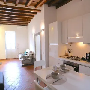 Lägenhet Benedetta 22 - Trastevere, Rom