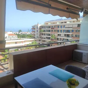 https://apartamento-balcon-de-los-gigantes.in-canary-islands.com