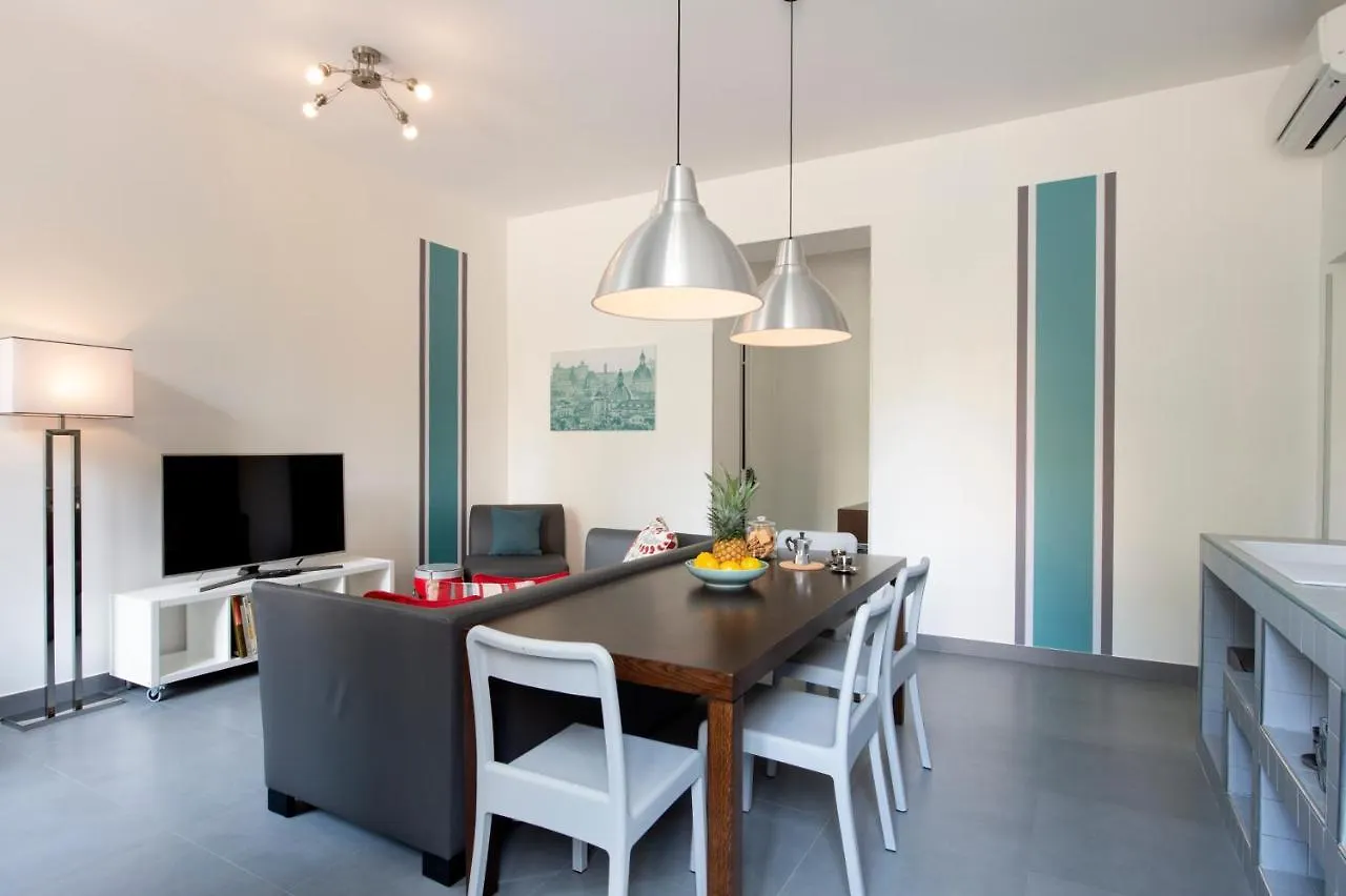 Apartamento Residenza Termini Roma 0*,  Italia